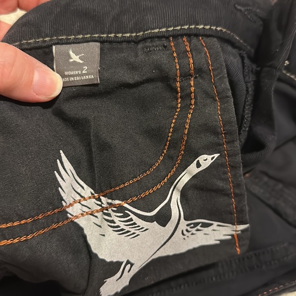 Eddie Bauer slightly curly slim straight Black Jeans size 2 - Picture 5 of 5